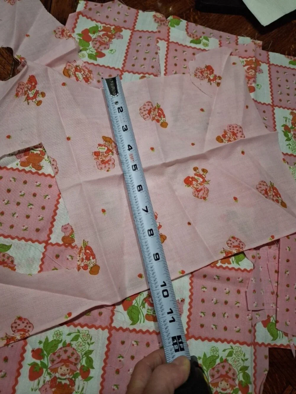 Vtg Strawberry Shortcake Cotton Fabric -Scraps-Pink Yellow White -